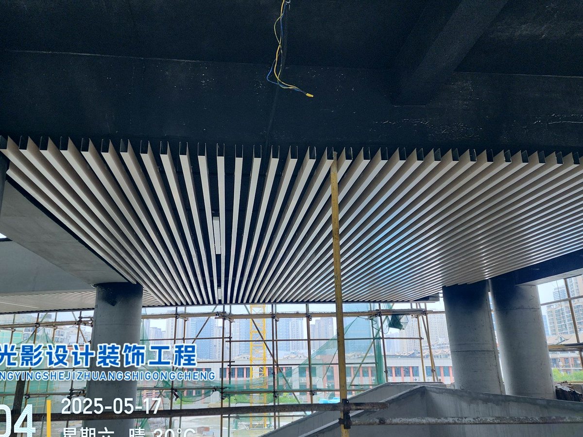 武汉地库照明改造一平方多少钱:报价清单与灯具选型